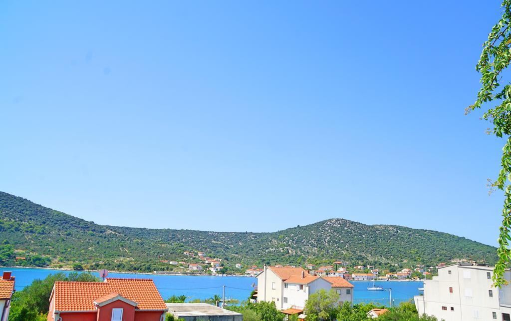 Apartments Borozan Винишче Экстерьер фото